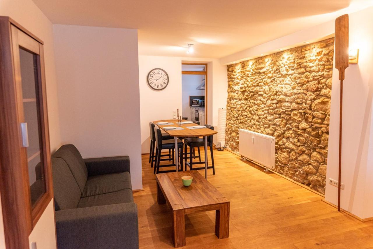 Designer Unterkunft In 15. Jahrhundert Altbau 75 M² Fuer Max. 4 Personen Apartman Eltville am Rhein Kültér fotó