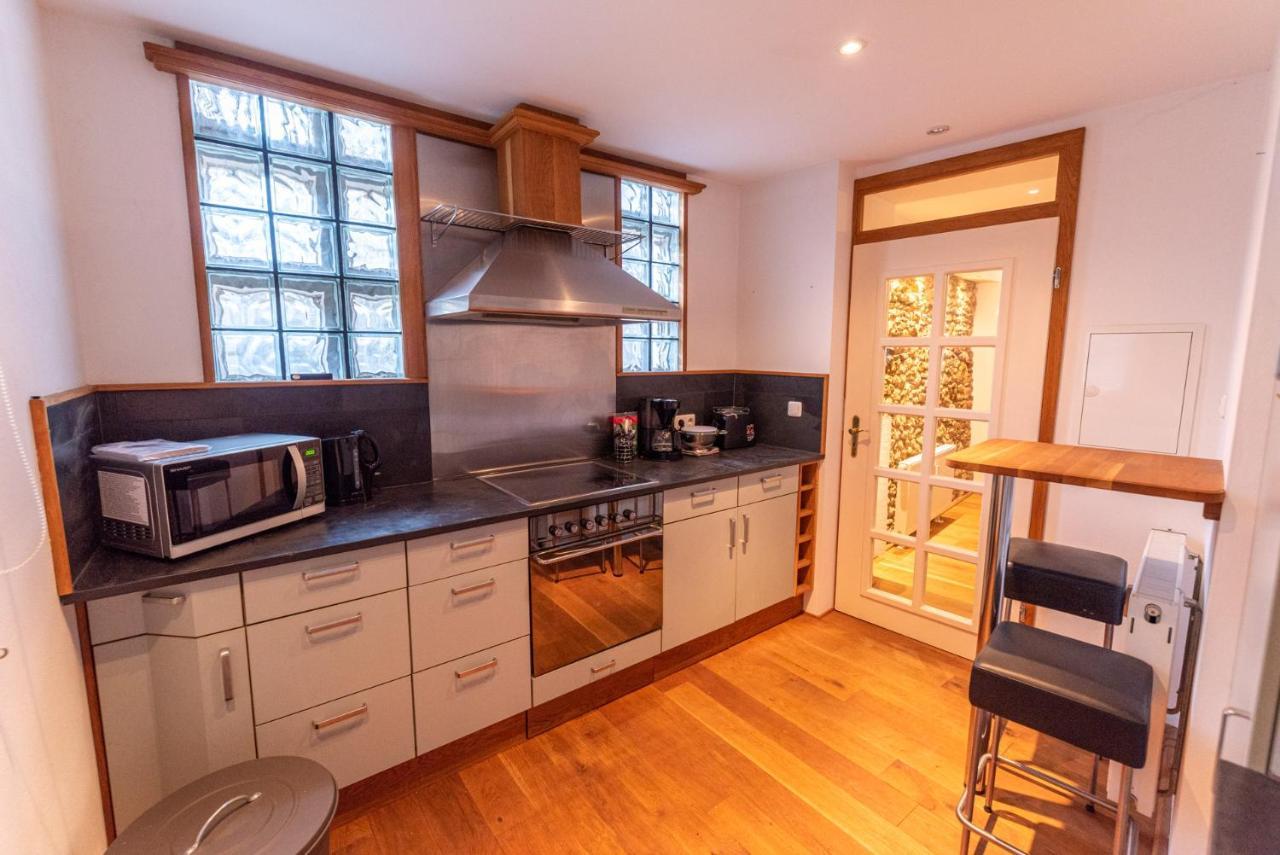 Designer Unterkunft In 15. Jahrhundert Altbau 75 M² Fuer Max. 4 Personen Apartman Eltville am Rhein Kültér fotó