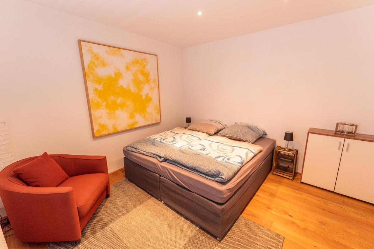 Designer Unterkunft In 15. Jahrhundert Altbau 75 M² Fuer Max. 4 Personen Apartman Eltville am Rhein Kültér fotó