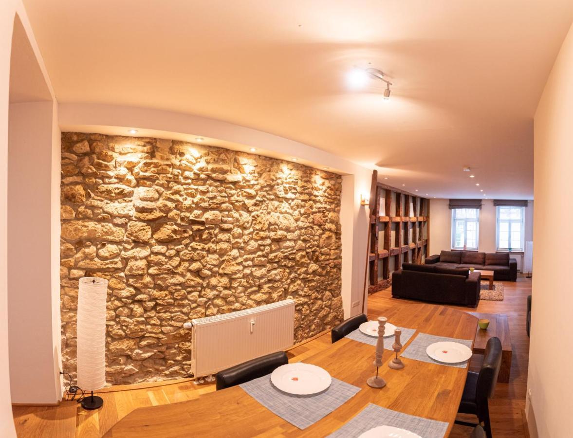 Designer Unterkunft In 15. Jahrhundert Altbau 75 M² Fuer Max. 4 Personen Apartman Eltville am Rhein Kültér fotó
