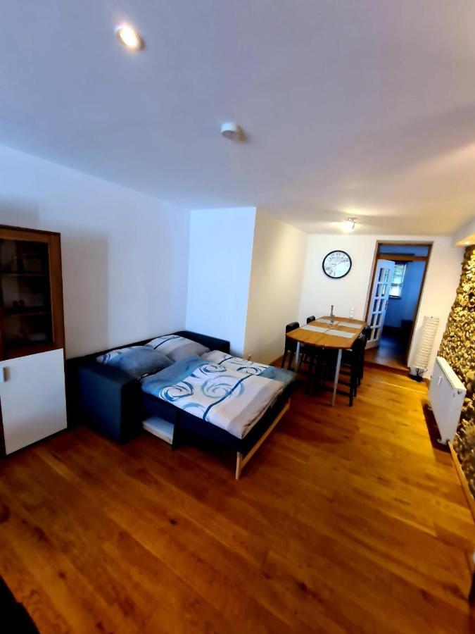 Designer Unterkunft In 15. Jahrhundert Altbau 75 M² Fuer Max. 4 Personen Apartman Eltville am Rhein Kültér fotó